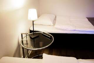 Отель Hotel Vanha Rauma Раума Стандартный двухместный номер с 2 отдельными кроватями-3